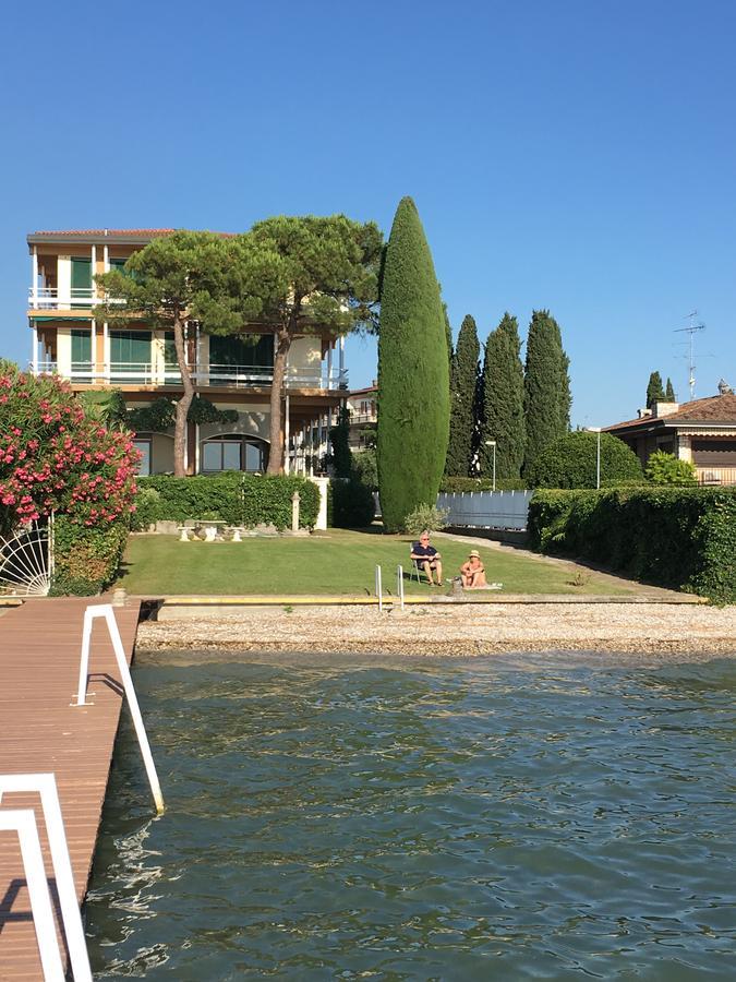 Sunset Apartment Sirmione Eksteriør billede